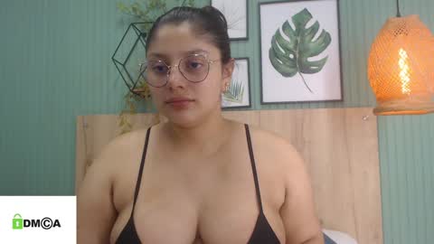 Snapshot of george_jonnes69 chatting on January 31, 10:20 am Geo J online show from January 31, 10:20 am