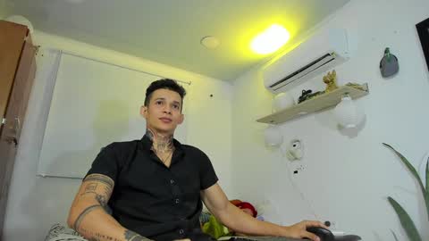 Snapshot of george_prince2 chatting on January 2, 11:16 pm independent model online show from January 2, 11:16 pm