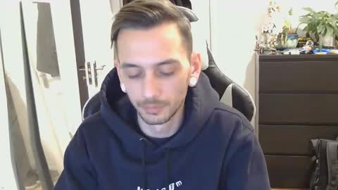 georgek0011 online show from March 20, 9:30 pm