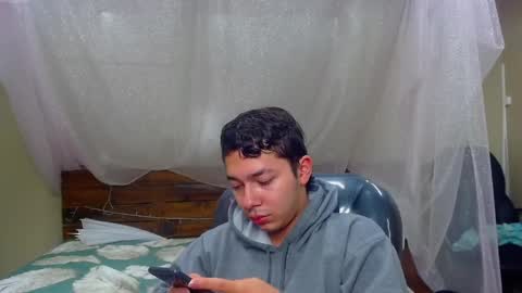 Snapshot of georgesmith_1 chatting on February 10, 9:36 am GEORGE online show from February 10, 9:36 am