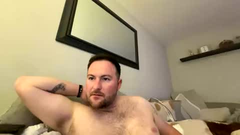Snapshot of georgeyboyx3 chatting on October 18, 11:27 pm Gorgeous George online show from October 18, 11:27 pm