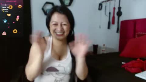 Georgia  online show from December 16, 4:50 am