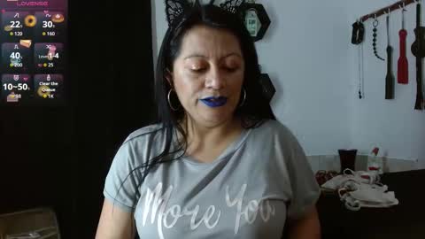 Georgia  online show from December 17, 3:45 am