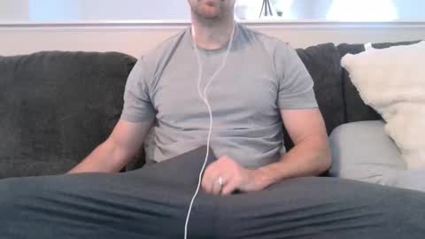 Snapshot of georgiaboy11 chatting on January 19, 3:38 pm georgiaboy11 online show from January 19, 3:38 pm