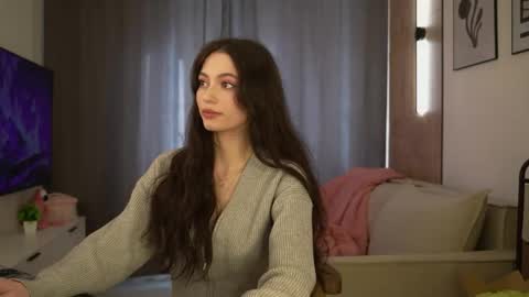 georgiamorandi online show from May 10, 1:16 pm