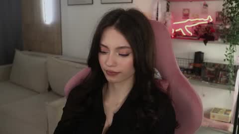 georgiamorandi online show from June 13, 1:31 pm