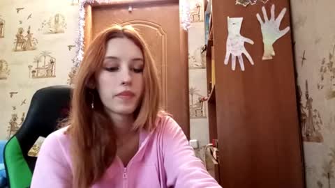 Ellie online show from March 26, 1:49 pm