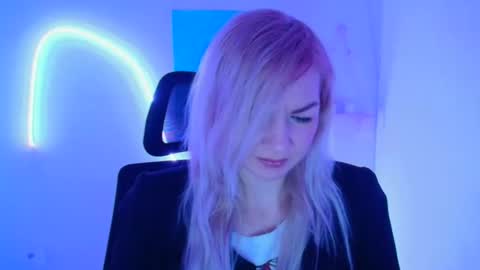 Georgia online show from December 22, 12:35 pm