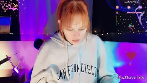 georgina_moschino online show from May 8, 1:44 am