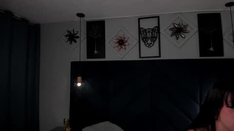 Snapshot of georgina_sensuelle chatting on March 13, 10:55 am Georgina online show from March 13, 10:55 am