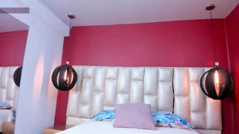 Snapshot of georginaa_ chatting on March 25, 11:49 am Georgina online show from March 25, 11:49 am