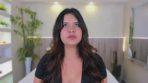 GeorginaReyes  online show from May 4, 10:39 pm