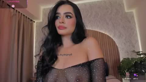 Kendal  online show from October 7, 6:16 pm