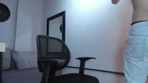 Georgios Makris online show from December 17, 3:23 am