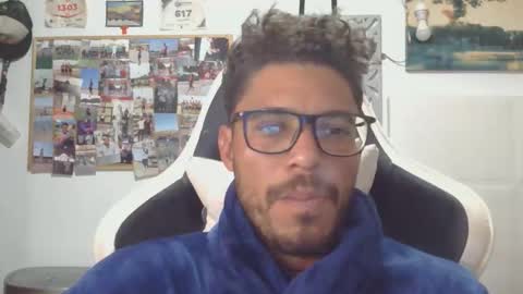 Snapshot of geovannygarrido91 chatting on October 28, 9:17 pm geovannygarrido91 online show from October 28, 9:17 pm