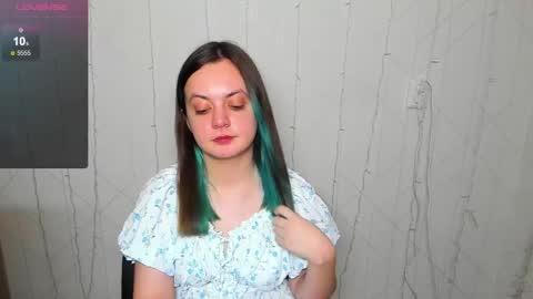 Snapshot of gerda_bloempje chatting on December 31, 12:11 am Gerda online show from December 31, 12:11 am