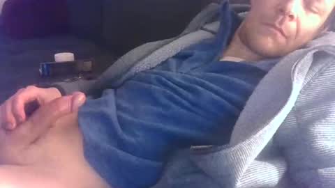 Snapshot of german33bi chatting on January 15, 4:04 am German33FFM1 online show from January 15, 4:04 am