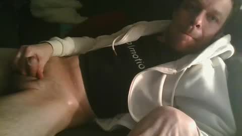 Snapshot of german33bi chatting on January 29, 1:48 am German33FFM1 online show from January 29, 1:48 am