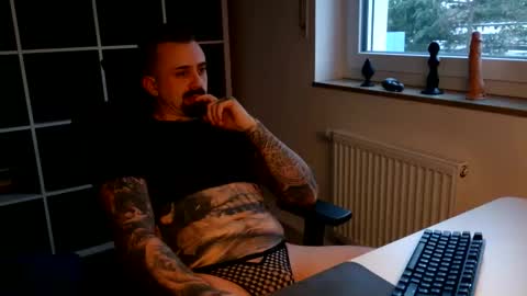 Snapshot of germansmalld1ck chatting on April 3, 5:11 pm germansmalld1ck online show from April 3, 5:11 pm