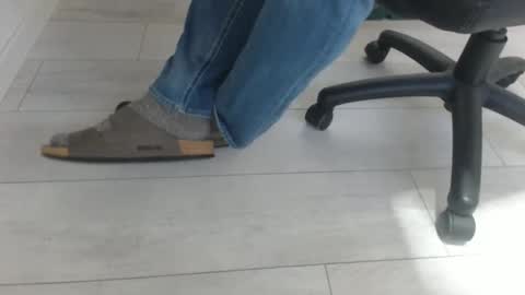 Snapshot of germansolebro chatting on February 9, 7:34 am GermanSoleBro online show from February 9, 7:34 am