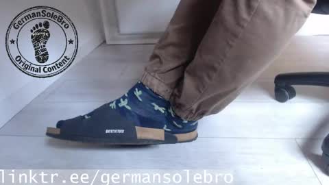Snapshot of germansolebro chatting on April 24, 6:38 am GermanSoleBro online show from April 24, 6:38 am