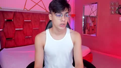 Snapshot of gerony_ chatting on March 31, 4:57 am Geronimo online show from March 31, 4:57 am