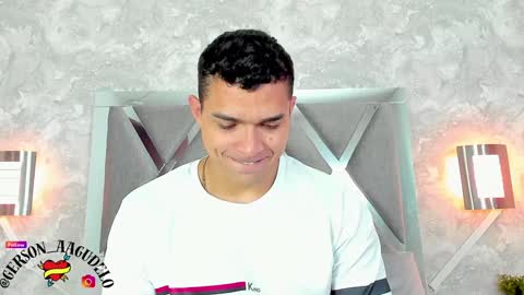 Snapshot of gerson_zt chatting on January 22, 3:20 am im Gerson online show from January 22, 3:20 am