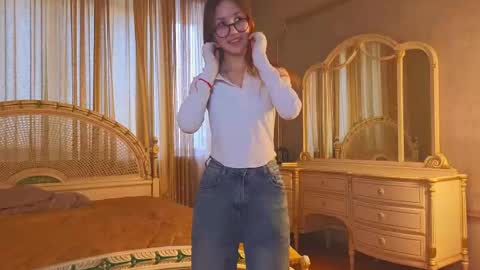 Kristy online show from April 27, 2:15 pm