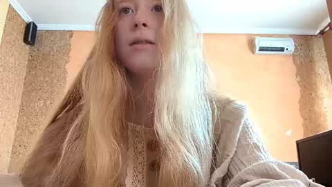 Kate online show from May 13, 10:38 pm