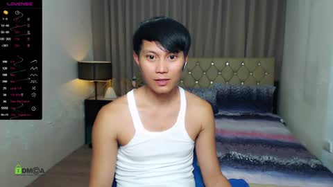 Snapshot of gerwinlover chatting on March 2, 5:25 pm jester online show from March 2, 5:25 pm