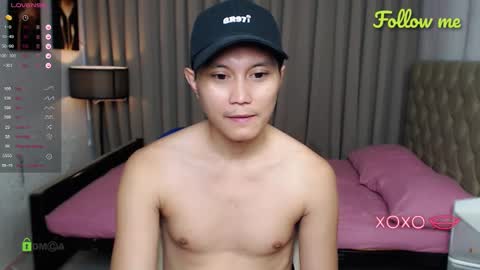 Snapshot of gerwinlover chatting on October 6, 11:24 pm jester online show from October 6, 11:24 pm