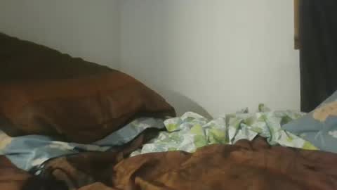 Snapshot of getcurved1 chatting on February 15, 1:46 am getcurved1 online show from February 15, 1:46 am