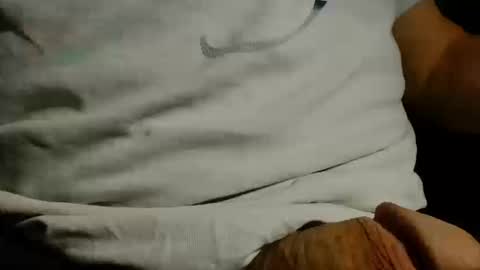 Snapshot of gettingstiff chatting on March 12, 12:11 pm gettingstiff online show from March 12, 12:11 pm