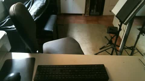 Snapshot of getz62 chatting on October 15, 8:03 am getz62 online show from October 15, 8:03 am