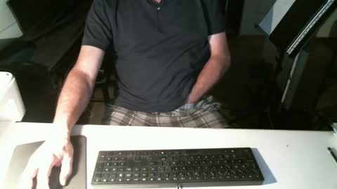 Snapshot of getz62 chatting on October 18, 8:15 am getz62 online show from October 18, 8:15 am