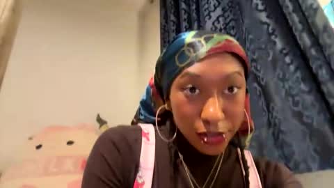 ghastgirlt_t online show from October 17, 4:59 am