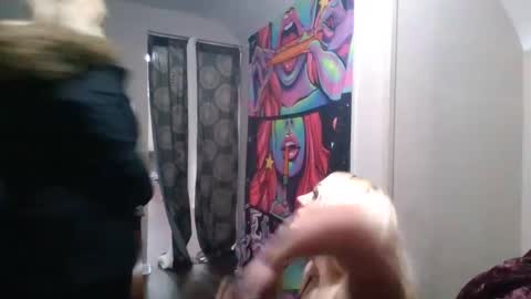 Snapshot of ghettogagginbabygirl chatting on December 13, 5:32 pm 696969 online show from December 13, 5:32 pm