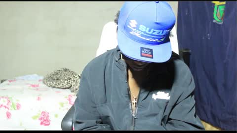 Snapshot of ghettolife2020 chatting on October 17, 4:26 am ghettolife2020 online show from October 17, 4:26 am