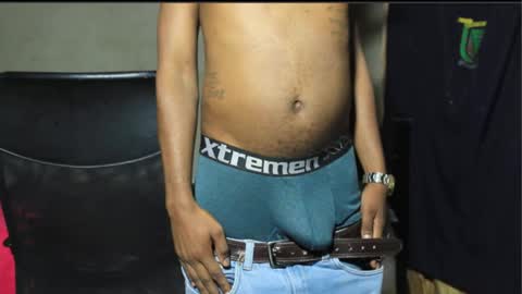 Snapshot of ghettolife2020 chatting on October 24, 6:59 pm ghettolife2020 online show from October 24, 6:59 pm