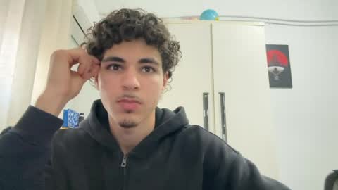 ghilassss online show from April 2, 3:53 pm