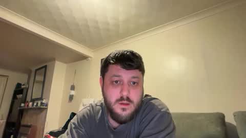 Snapshot of ghost8124 chatting on February 19, 11:45 pm Ghost124 online show from February 19, 11:45 pm