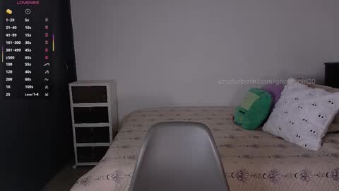 Snapshot of ghost_girl20 chatting on October 9, 12:08 am Im Jenn Next stream Monday - start -5 GMT online show from October 9, 12:08 am