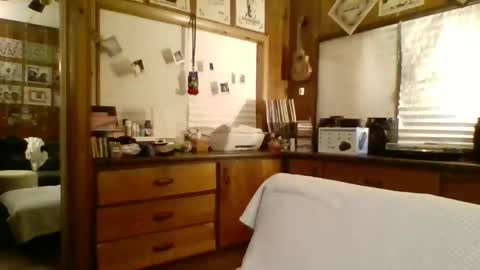 ghostboygbc online show from February 5, 7:39 am