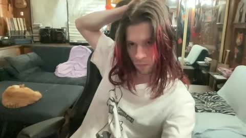 ghostboygbc online show from May 18, 4:29 am