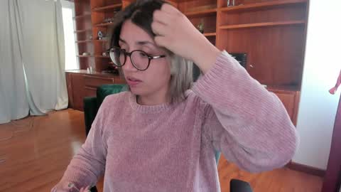 andy online show from January 2, 1:19 pm