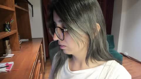 andy online show from March 7, 2:04 am