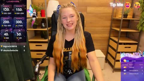 Snapshot of ghostly_temptation chatting on January 20, 7:04 pm Sweety online show from January 20, 7:04 pm