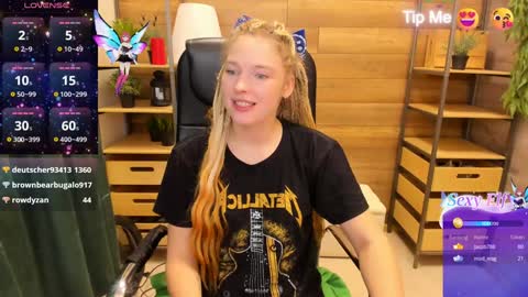 Snapshot of ghostly_temptation chatting on January 20, 10:15 pm Sweety online show from January 20, 10:15 pm