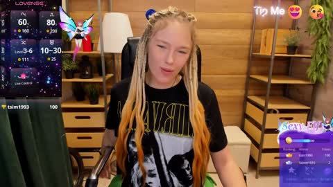 Snapshot of ghostly_temptation chatting on February 1, 8:47 pm Sweety online show from February 1, 8:47 pm