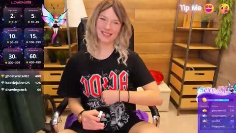 Snapshot of ghostly_temptation chatting on February 11, 1:20 am Sweety online show from February 11, 1:20 am